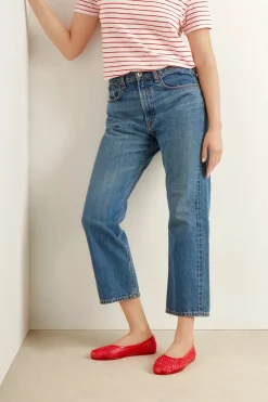 Iro Women Closed-Toe
