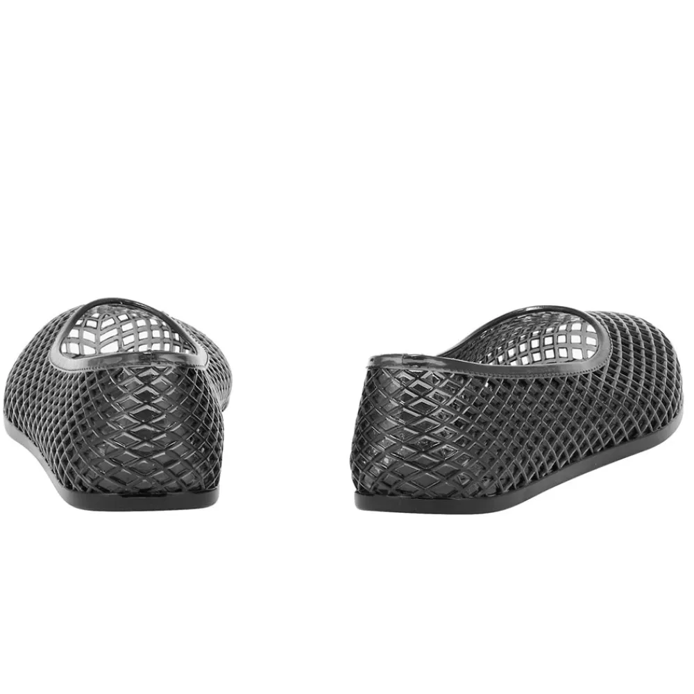 Iro Women Closed-Toe